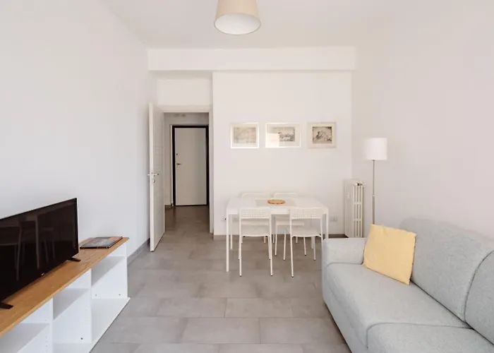 San Giovanni Modern Apt, Caffarella Park & Metro Apartment *
