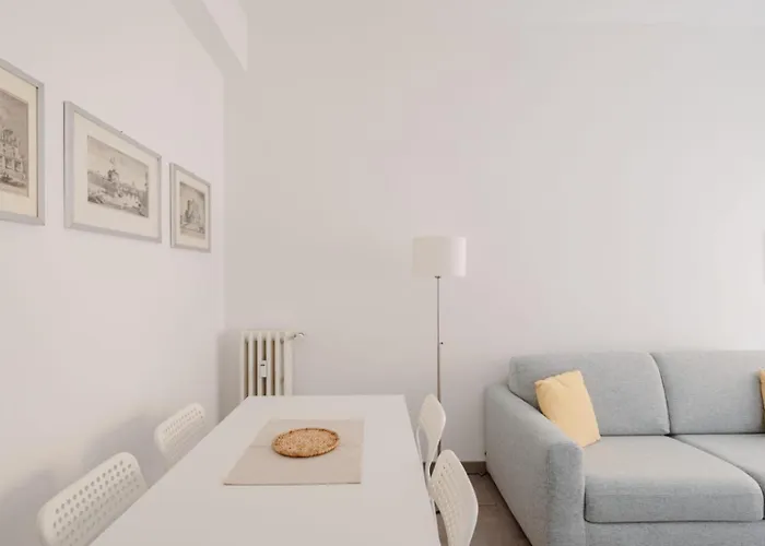 San Giovanni Modern Apt, Caffarella Park & Metro Apartment